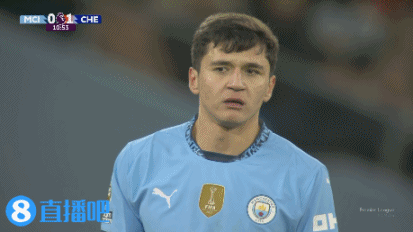 半场-曼城暂1-1切尔西 胡桑诺夫送礼+染黄马杜埃凯破门格瓦扳平