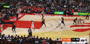 ?难得有不错配合!布克接连突破送助攻 理查兹吃饼上篮+扣篮!